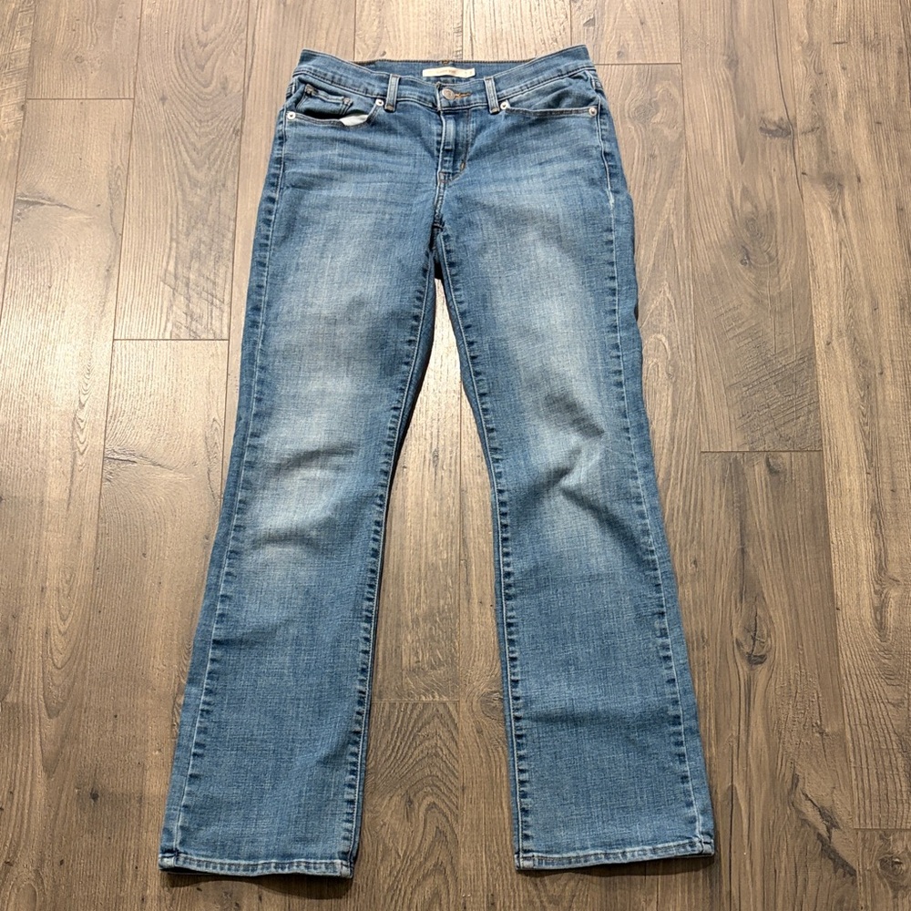 Classic Blue Women's classic boot Jeans